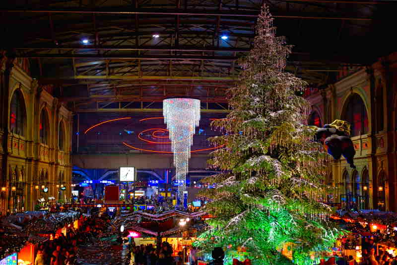 El mercado de Zurich está entre los mercados navideños más famosos de Europa