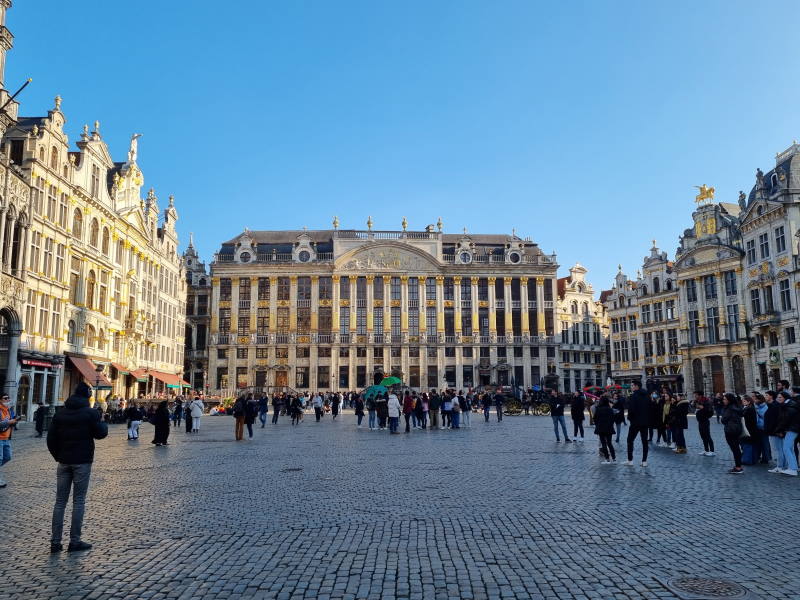 Grand Place, uno de los lugares que visitar en Bruselas